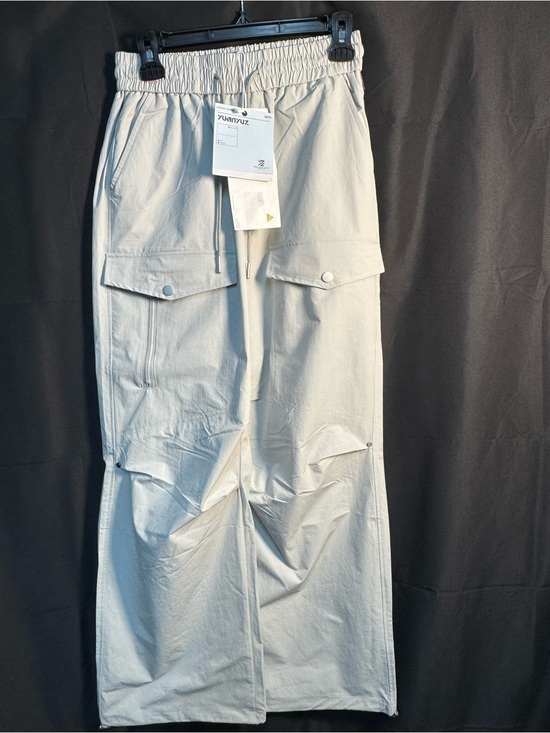 Pants - Light Cream Utility Cargo Pants with Front Pockets